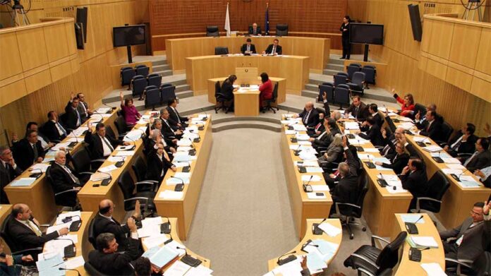 Law to help Cypriot refugees