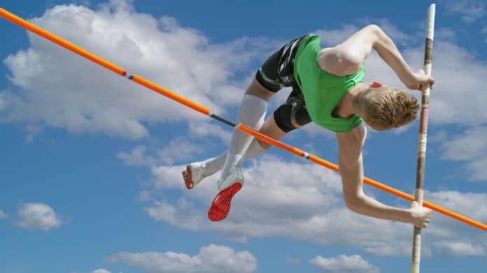 Bar raised for Cyprus retirees