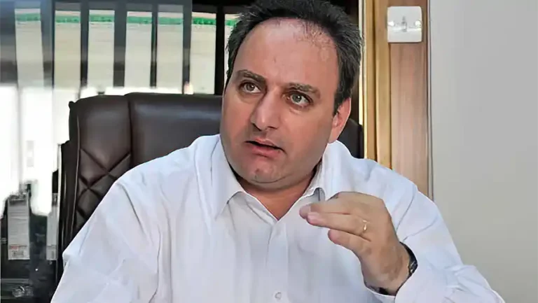 AKEL focuses on Israelis amidst Cyprus for sale fears