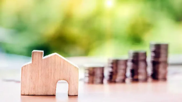EU house prices & rents rise in early 2025