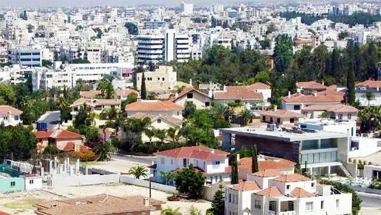 Cyprus residential property prices hold steady in Q4 2025