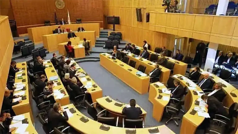 Cyprus parliament approves four foreclosure law referrals