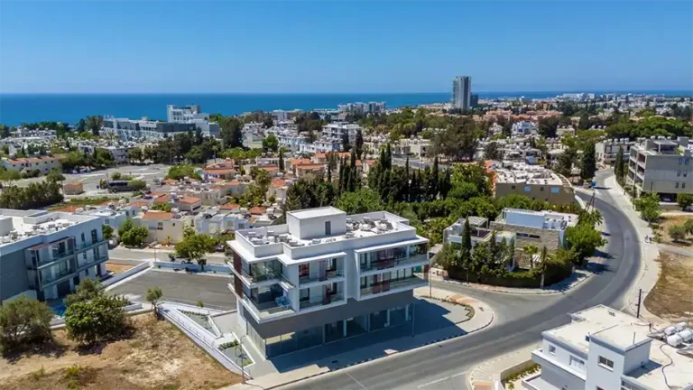 Foreign buyers take a bigger share of Cyprus property market